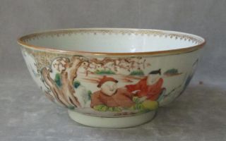Chinese Export Porcelain Serving Bowl Qianlong Period 18th Century photo