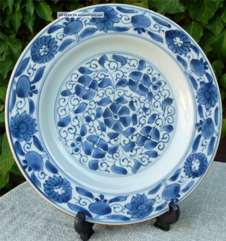Chinese Antique 18thc Hand Painted Blue & White Floral Plate Plates photo