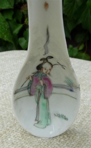 Large Antique 19thc Chinese Famille Rose Serving Spoon - Girl In Garden photo