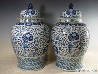 Pair Chinese Blue White Porcelain Temple Jar 22 