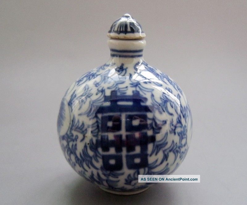18 - 19th C.  Chinese Blue And White Porcelain Snuff Bottle 018 Other photo