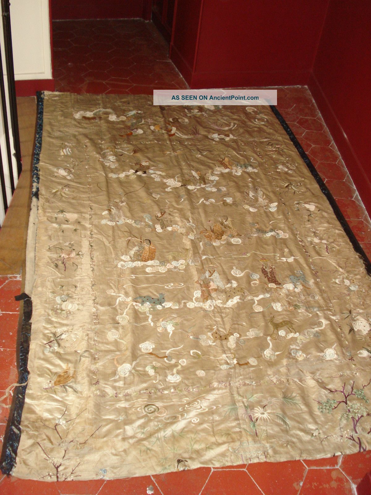 Stunning Large Chinese Antique Silk Embroidered Drape Panel Qing China 中国 Robes & Textiles photo