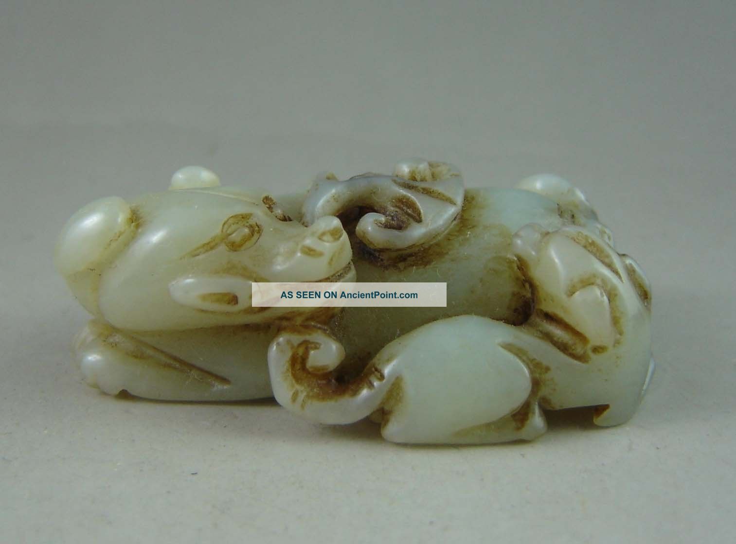 Fine Old Chinese Hetian Jade Carved Double Beast Carving Other photo