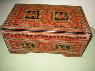 Unusual Burmese Traditional Lacquerware Box Design 10 