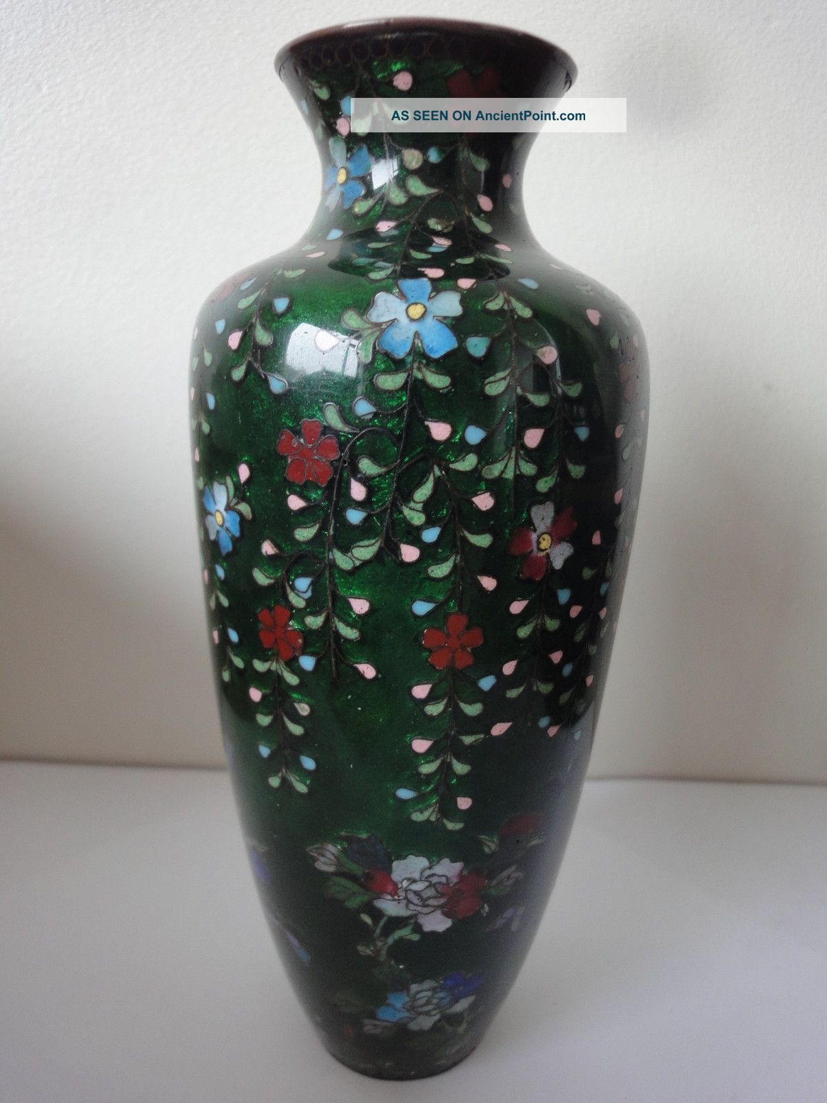 Very Fine Antique 19thcentury Japanese Meiji Period Cloisonne Ginbari Vase C1890 Cloisonne photo