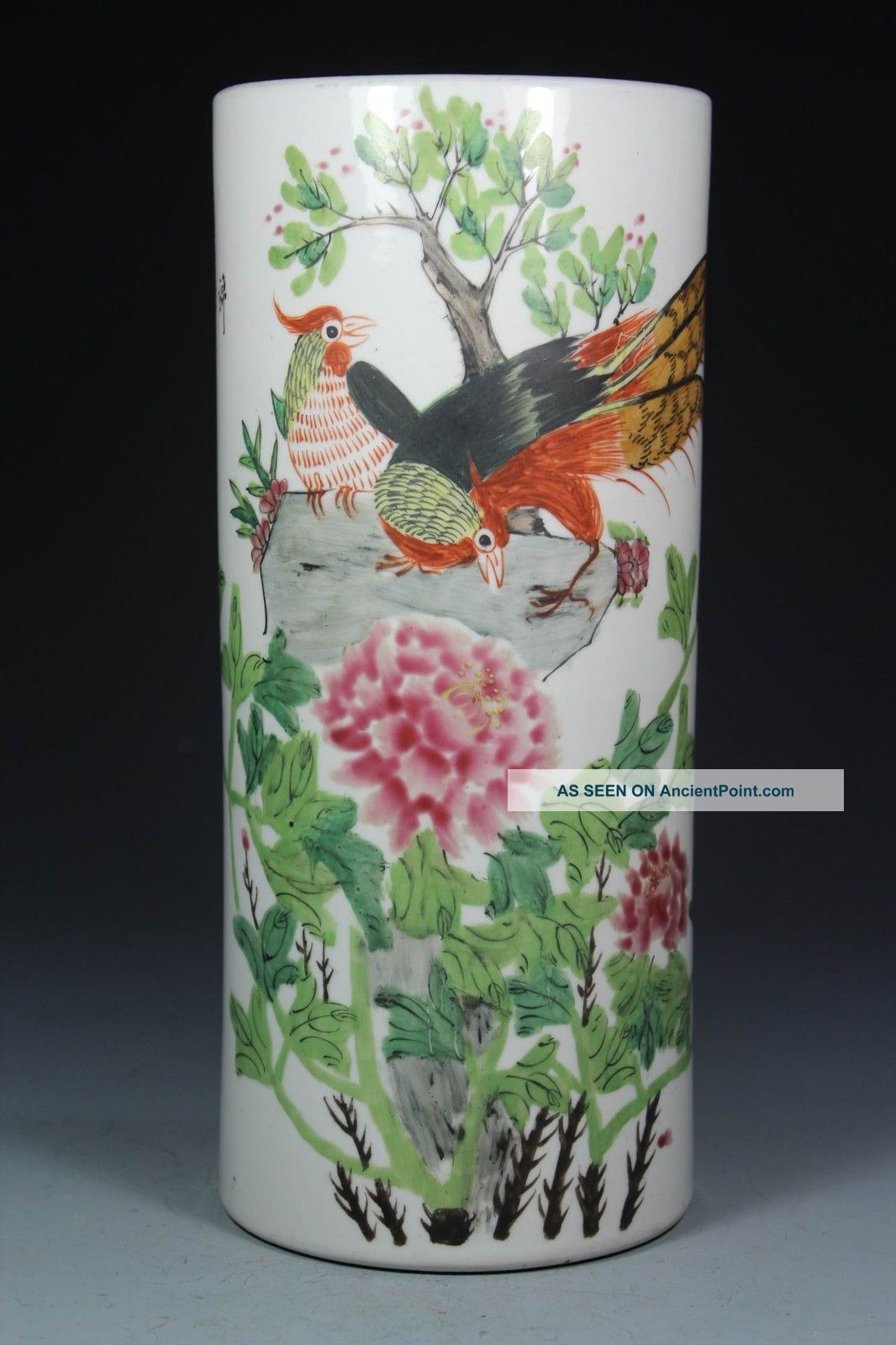Chinese Handwork Porcelain Bird Tree Peony Old Vases Vases photo
