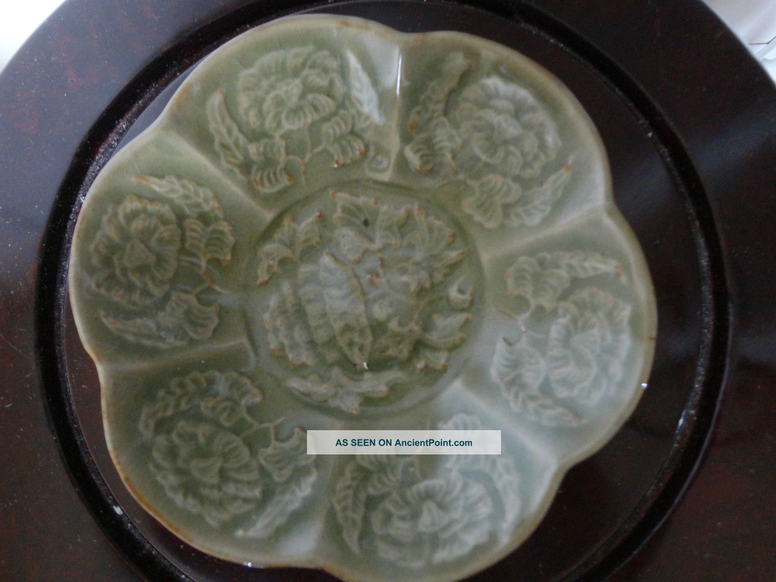 Old Chinese Flower - Shape Porcelain Plate With Green Glaze Plates photo