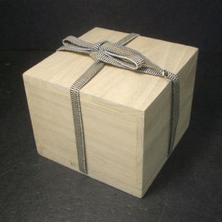 F687: Japanese Wooden Storage Box For Tea Bowl Popular Kiri Shiho - Zan.  1 photo