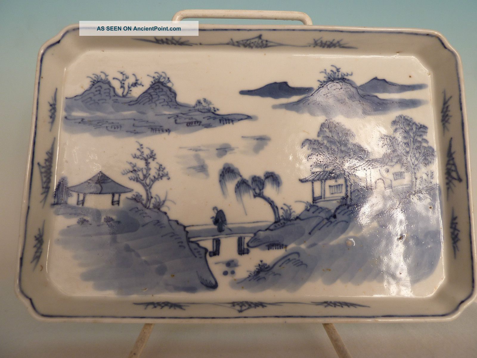 A Very Unusual Chinese Blue And White Tray Plates photo
