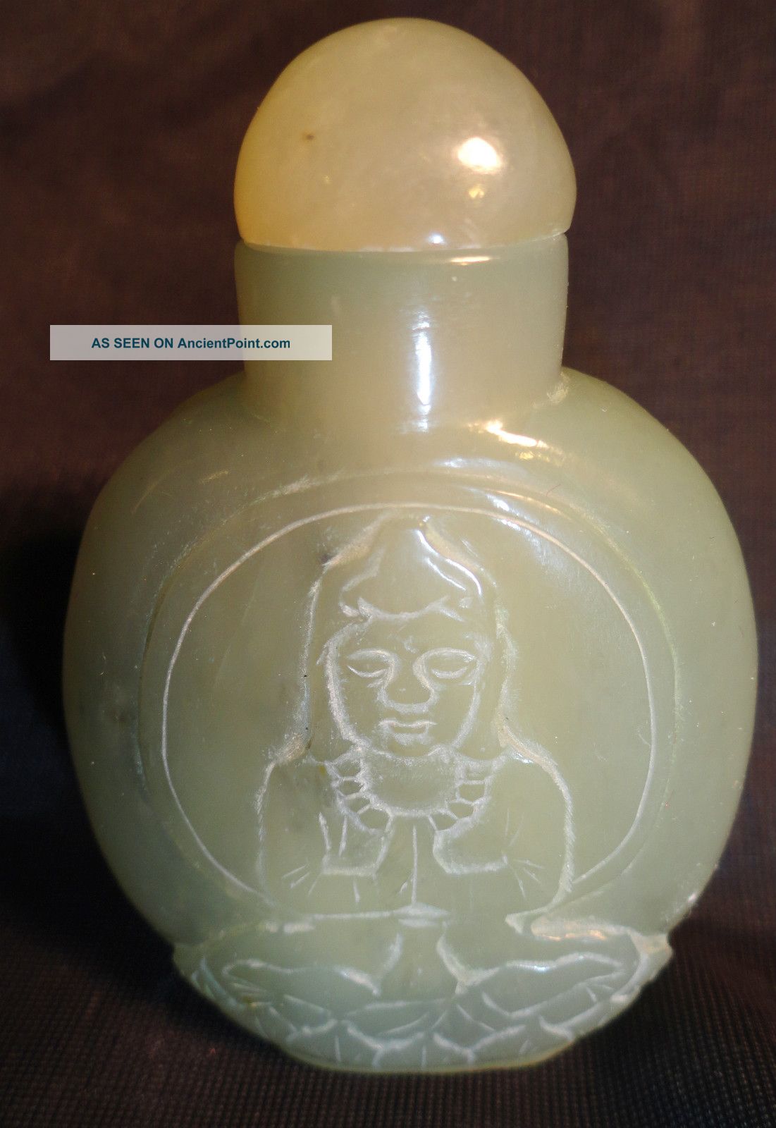 Authentic Asian Artisan Carved Green Jade Snuff Bottle Princes In Prayer Snuff Bottles photo