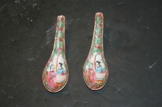 Pair Of Antique Chinese Rose Medallion Hand Painted Porcelain Spoons Signed photo