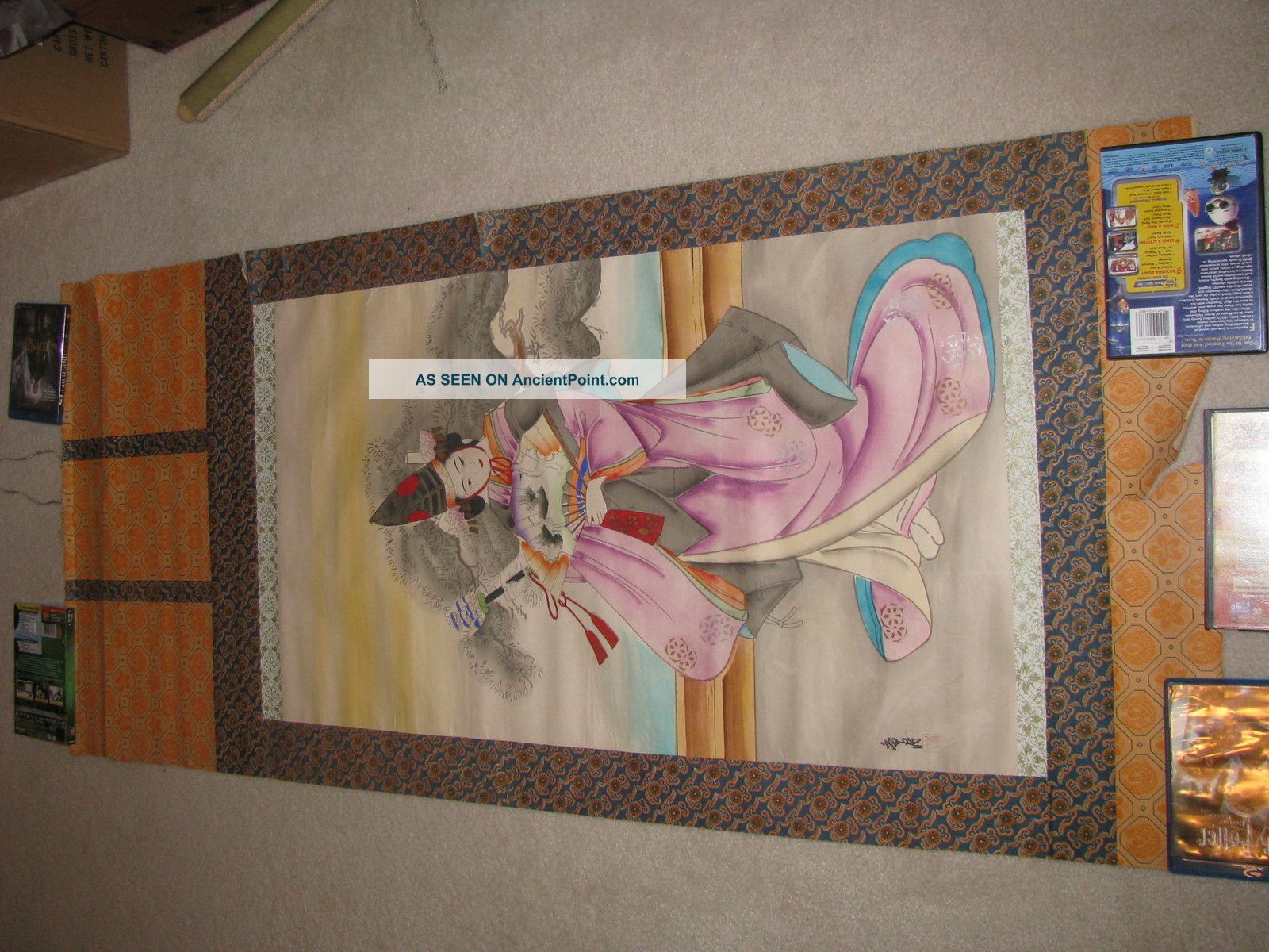 Chinese Scroll Vintage Chinese Beauty Paintings & Scrolls photo