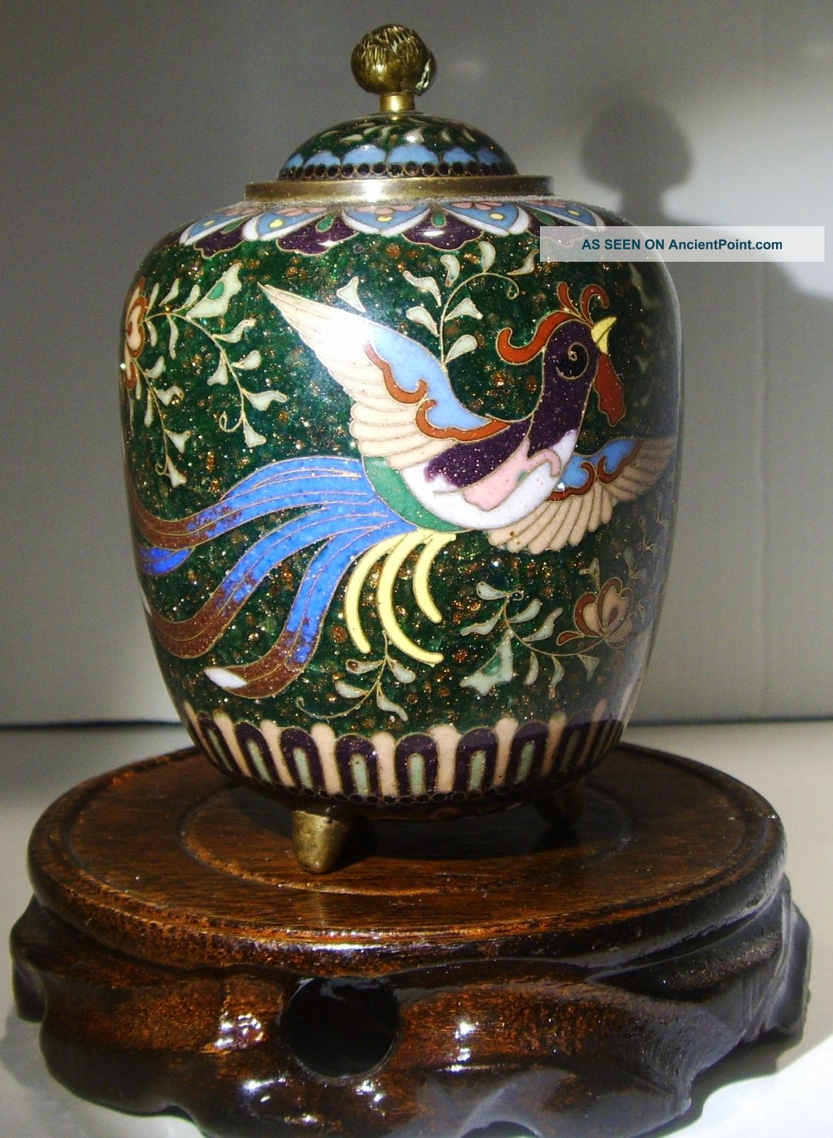 Antique 19th Century Chinese Cloisonne Jar With Lid.  Ho - Bird Green Sparkle Enamel Vases photo