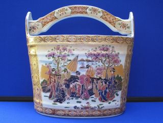 Fine Antique Japanese Meiji Period Porcelain Satsuma Basket Vase Geisha Scene photo