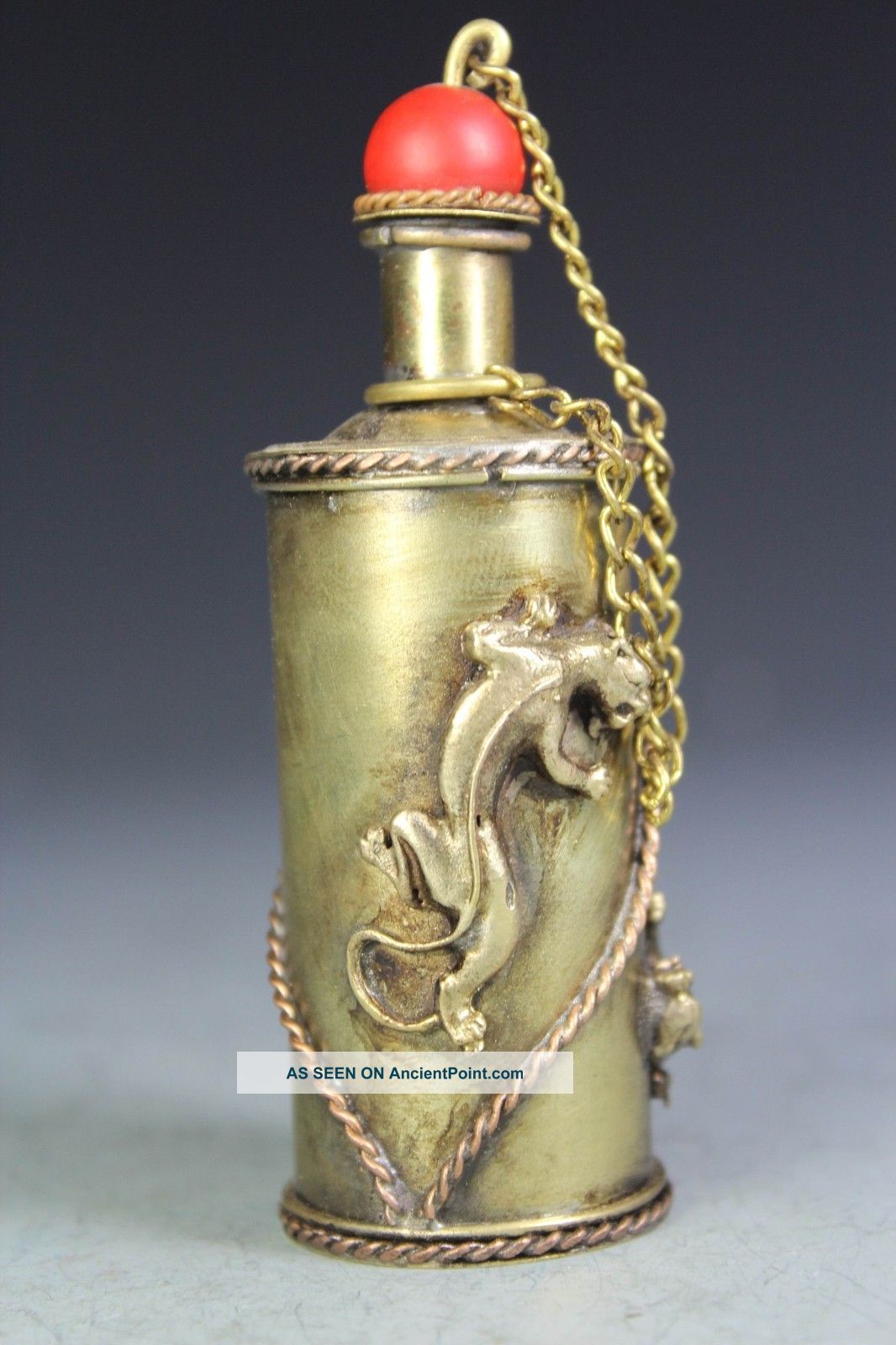 Chinese Handwork Copper Wall Gecko Old Snuff Bottle Snuff Bottles photo
