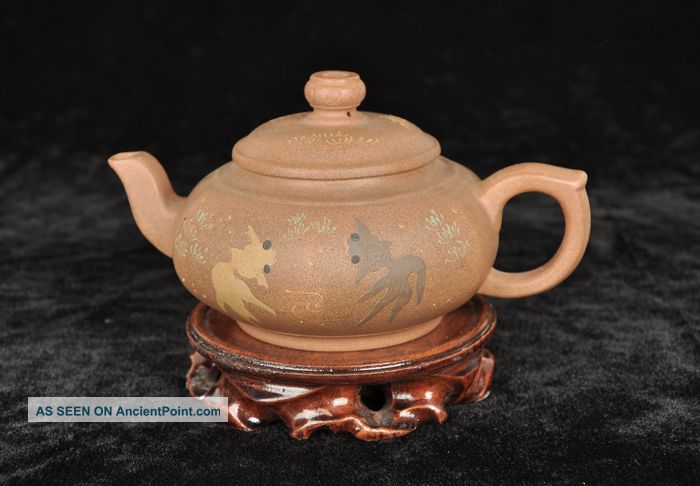 Good And Amazing 18th Century Chinese Yixing Teapot Teapots photo