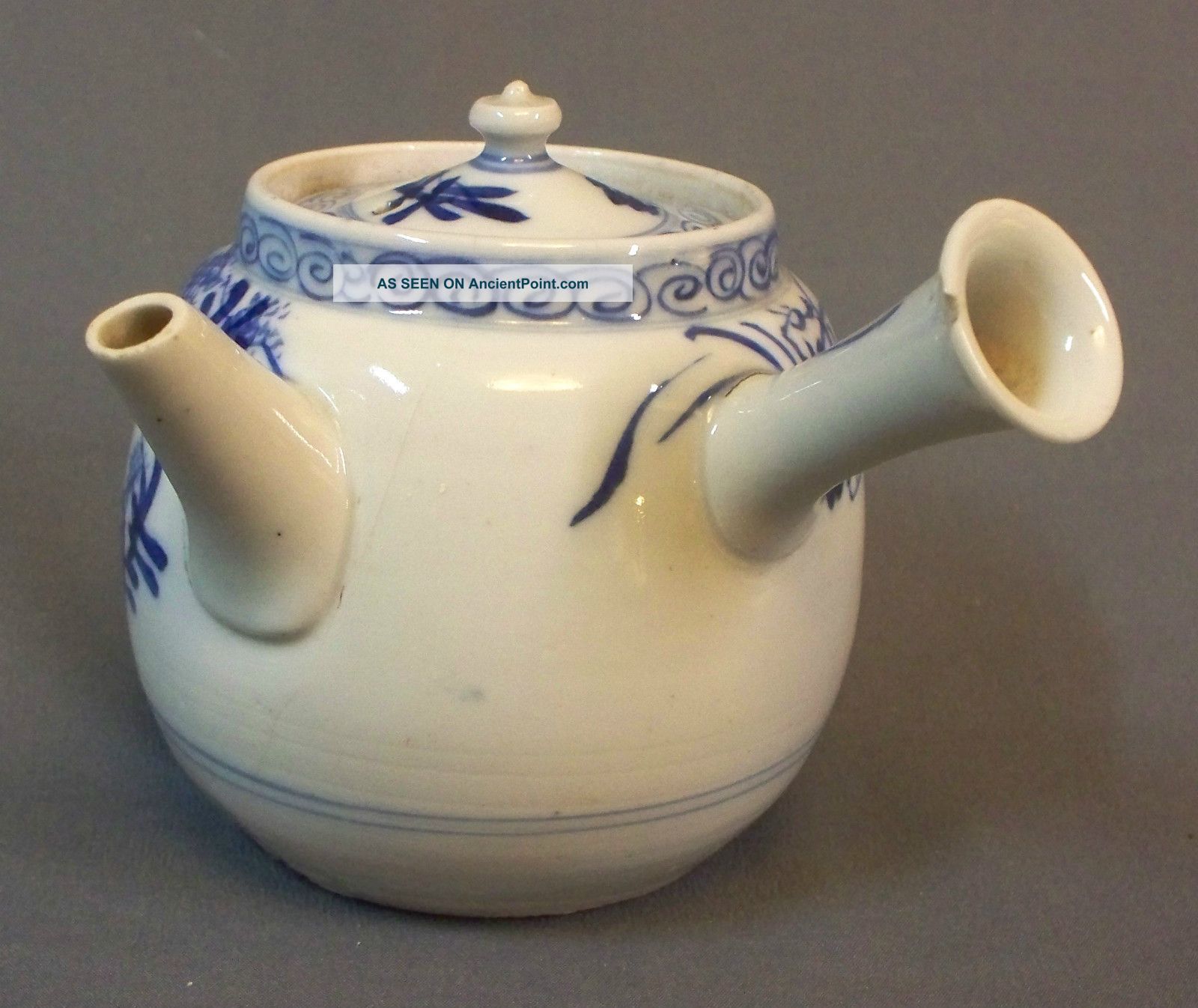 Small Chinese Porcelain Blue & White Teapot Porcelain photo