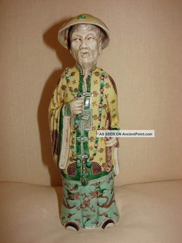 Fine Chinese Famille Verte Porcelain Figurine,  Circa 1900 Men, Women & Children photo