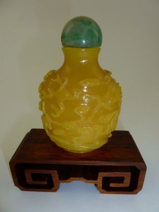 Fine Antique Chinese Imperial Yellow Peking Glass Dragon Snuff Bottle Jade Top photo