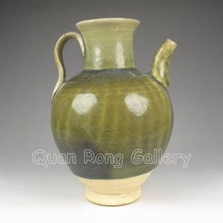 Chinese Porcelain Pot Nr photo