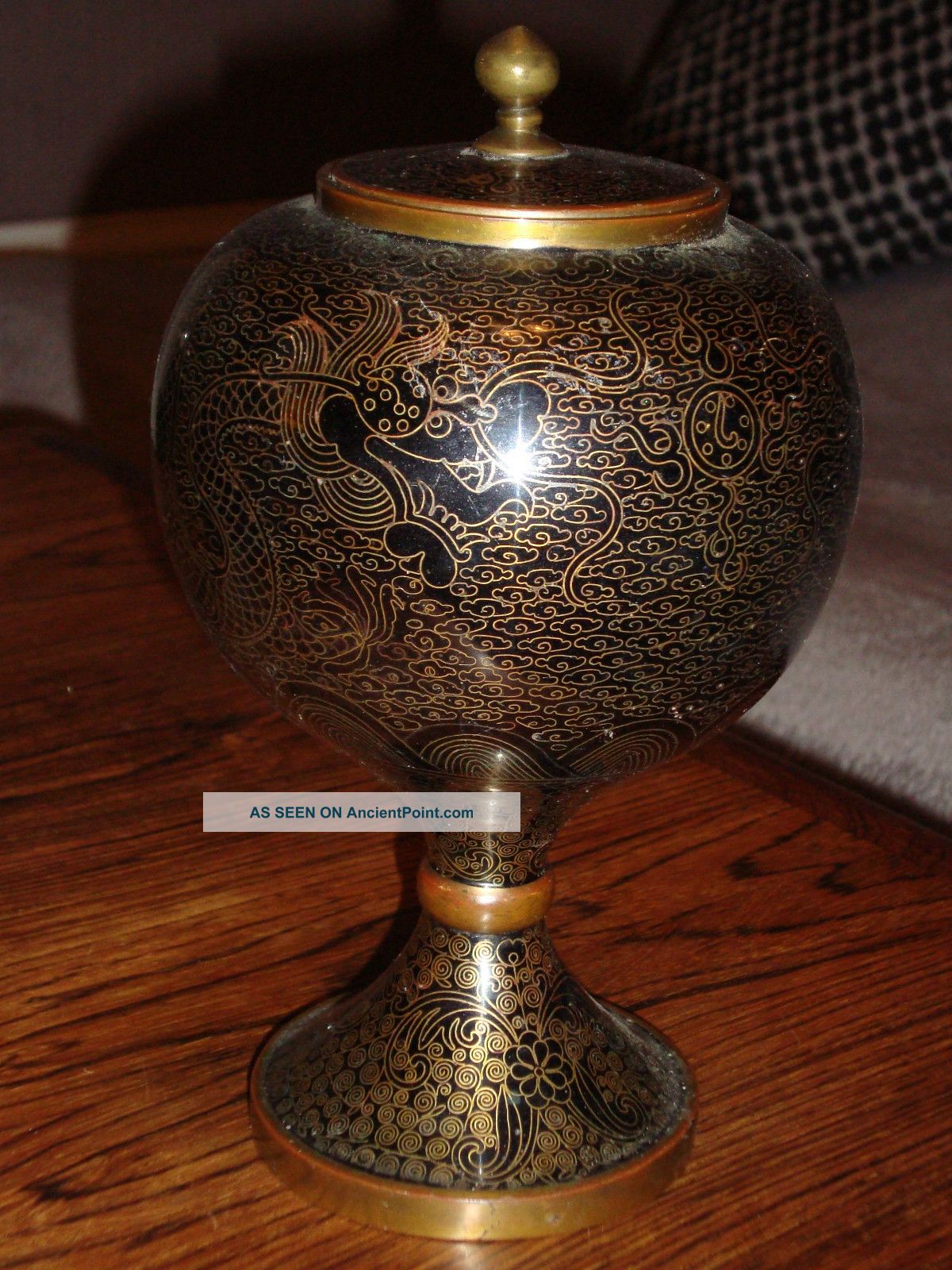 Quality Chinese Japanese Antique Bronze Cloisonne Enamel Urn Lidded Pot Dragons Cloisonne photo