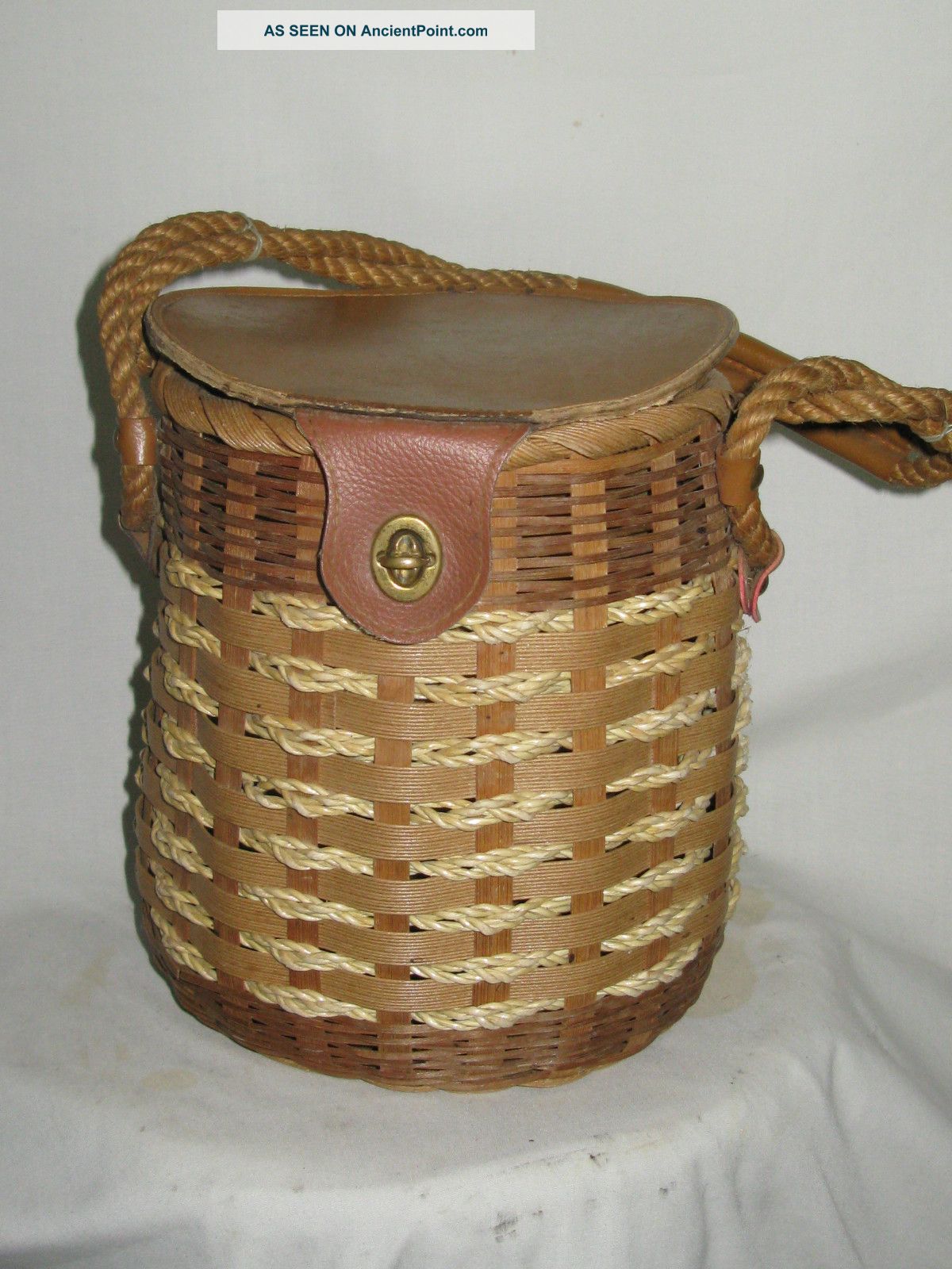 Antique Asian Basket Bag Hand Made In Japan By Sharonne Closed Lid Lined Other photo