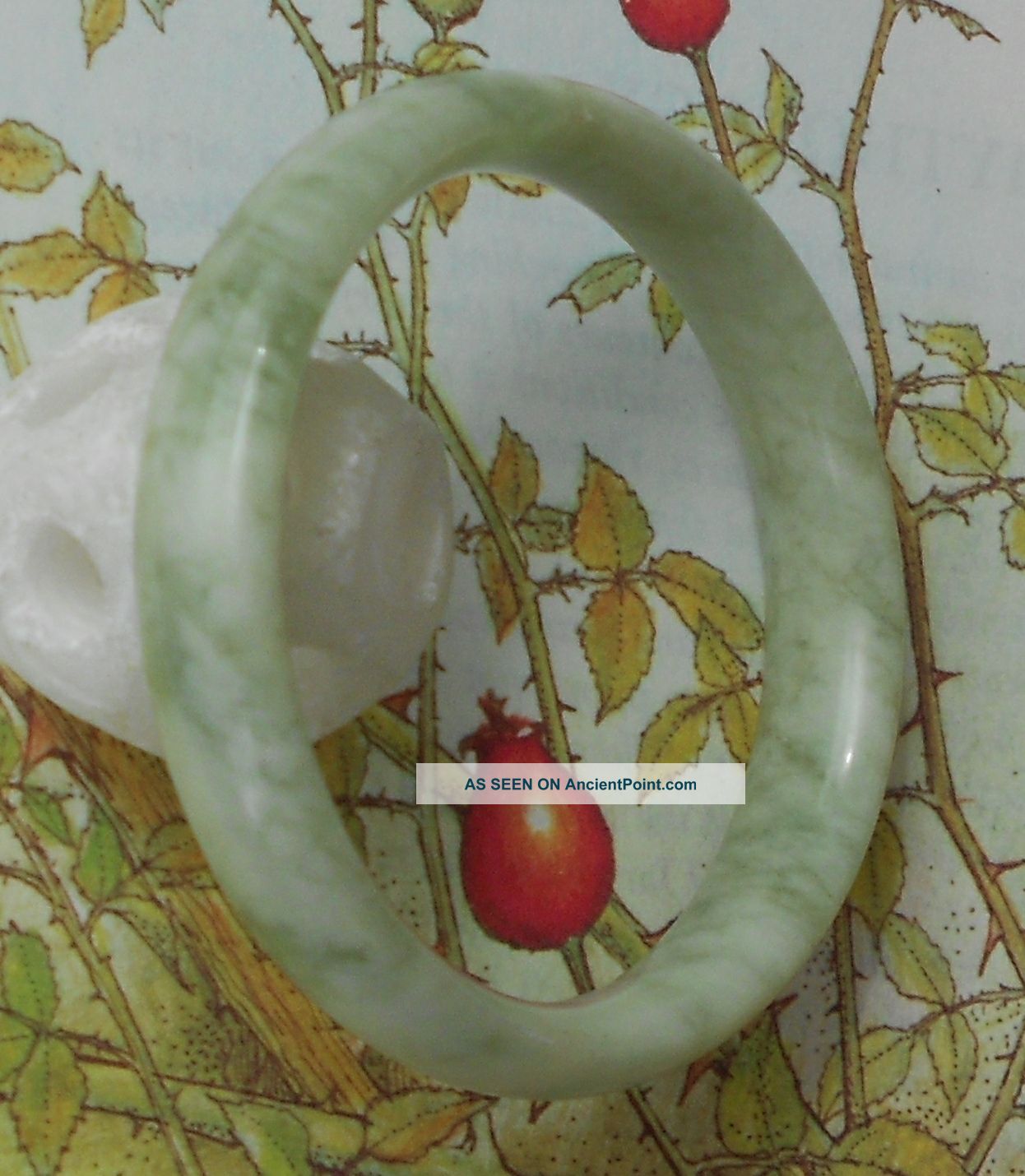 Exquisite Natural Green He Tian Jade Bracelet - 