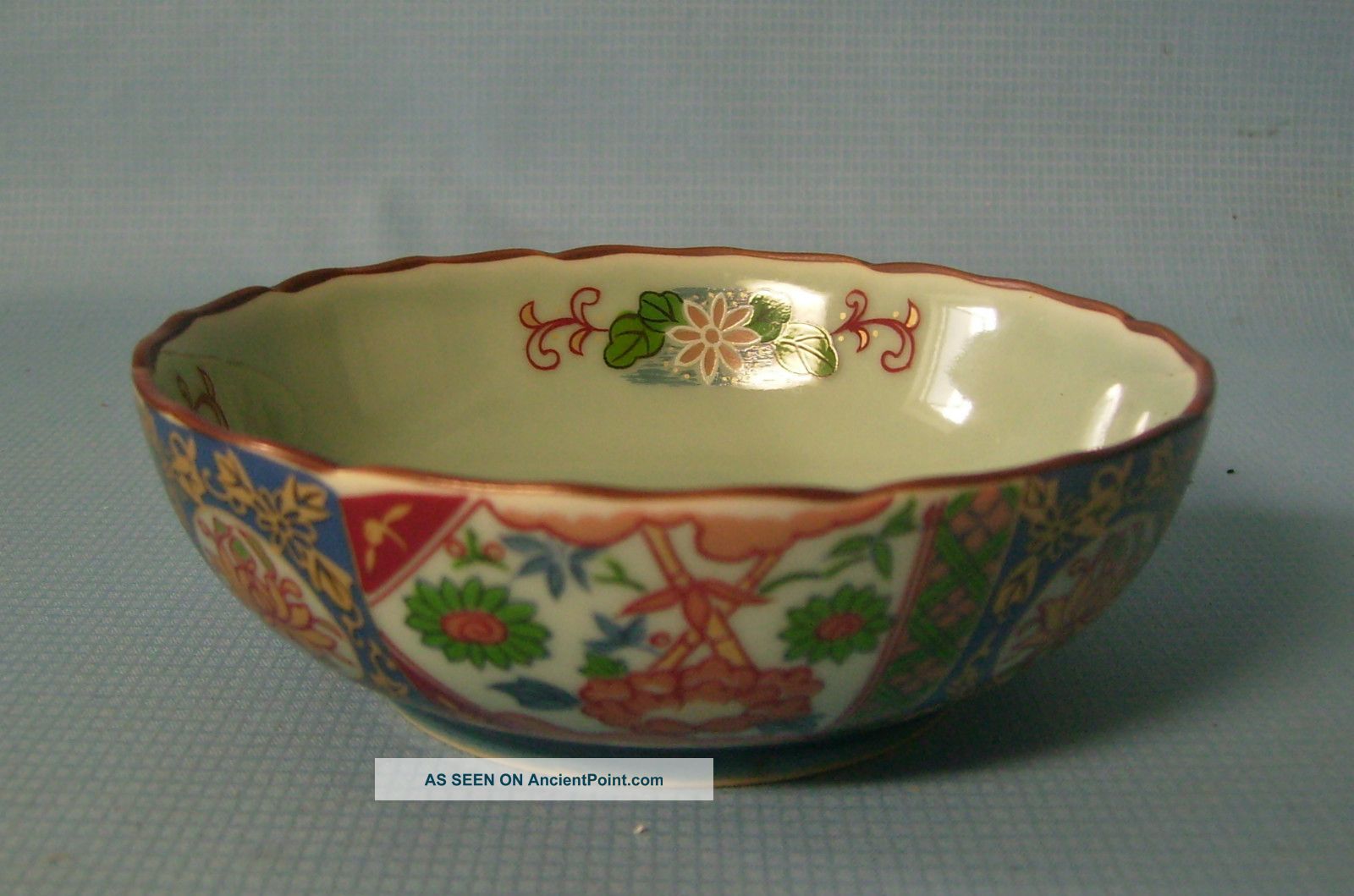 Japanese Porcelain Bowl / Dish C.  1900s C Bowls photo