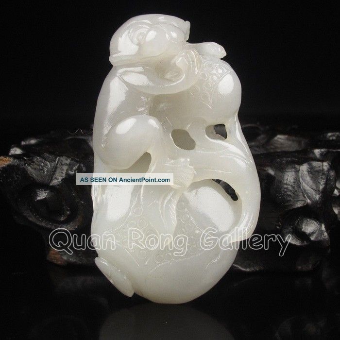 Chinese Hetian Jade Pendant - Monkey & Peach Nr Necklaces & Pendants photo