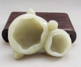 18th C.  Chinese Hetian Jade Carved Lotus Leaf Brush Washer photo