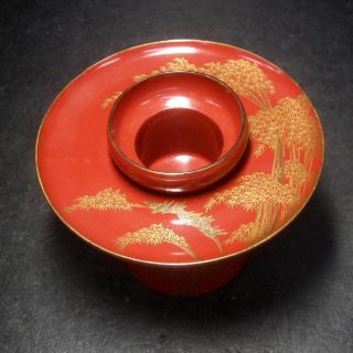 F714: Japanese Old Lacquer Ware Stand For Sake Cups With Very Good Makie photo