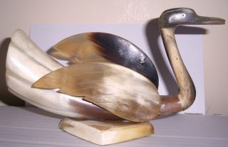 Vintage Indian Ox Horn Figurine ` Duck ` 148gm photo