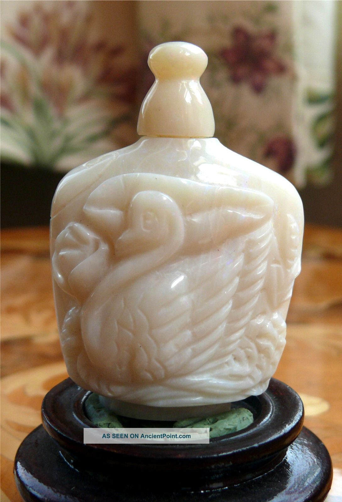 Antique Chinese Carved Opal Snuff Bottle W/ Swan Snuff Bottles photo