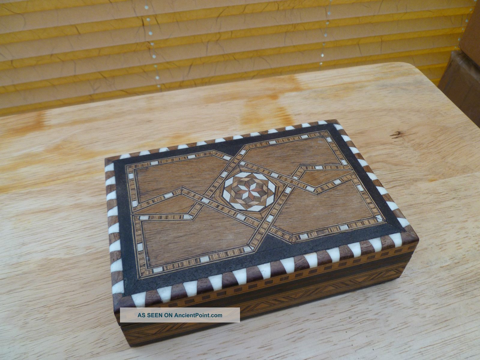 Decorative Inlaid Wooden Box Woodenware photo