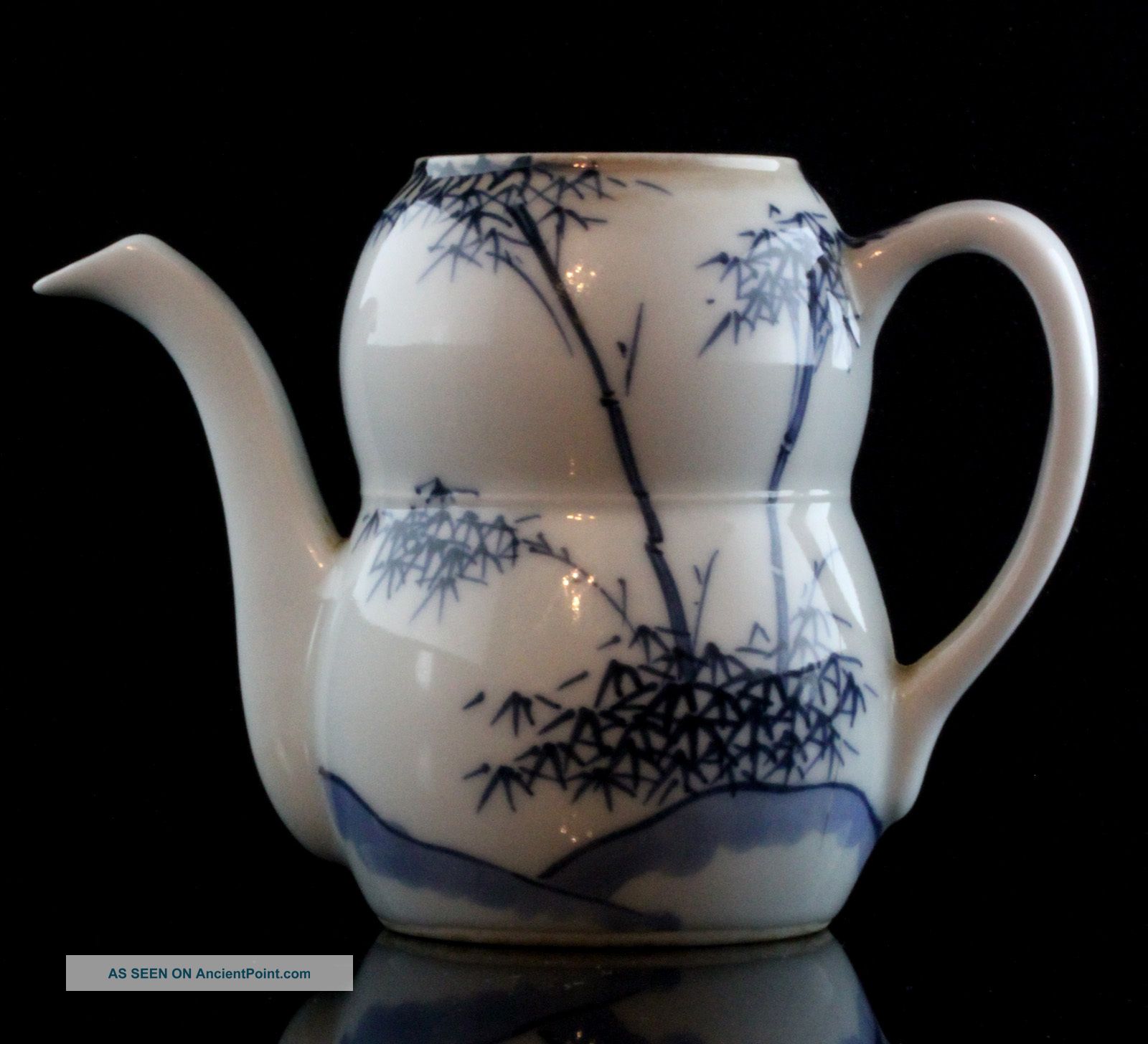 Rare Shape Small Blue - White Chinese Porcelain Teapot 19th Century.  4 Teapots photo