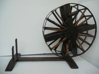 Late 19th Century Korean Spinning Wheel photo