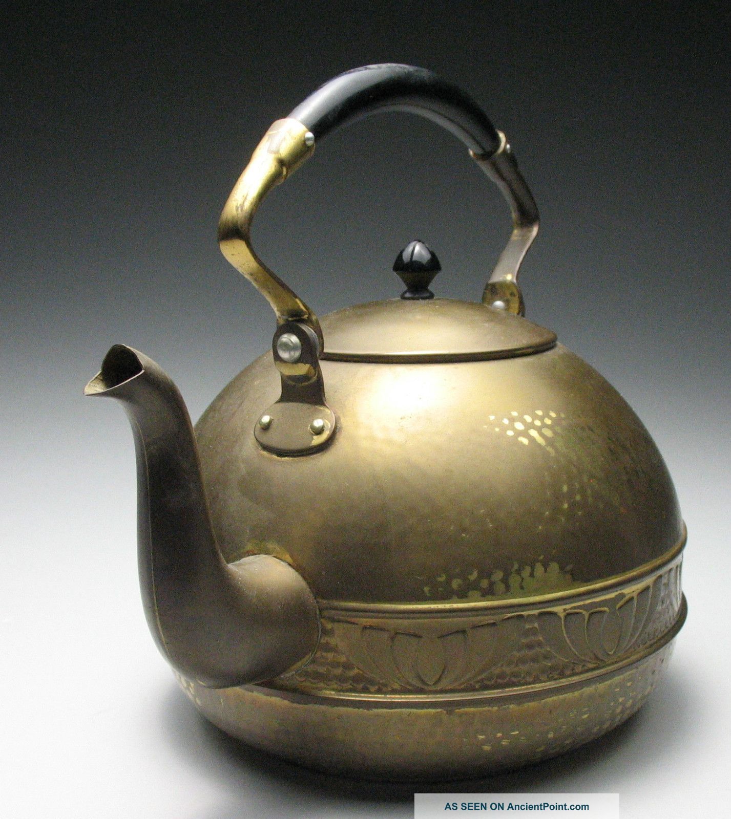 Excellent Jugendstil Secessionist Germany Brass Hammered Tea Pot Kettle Metalware photo