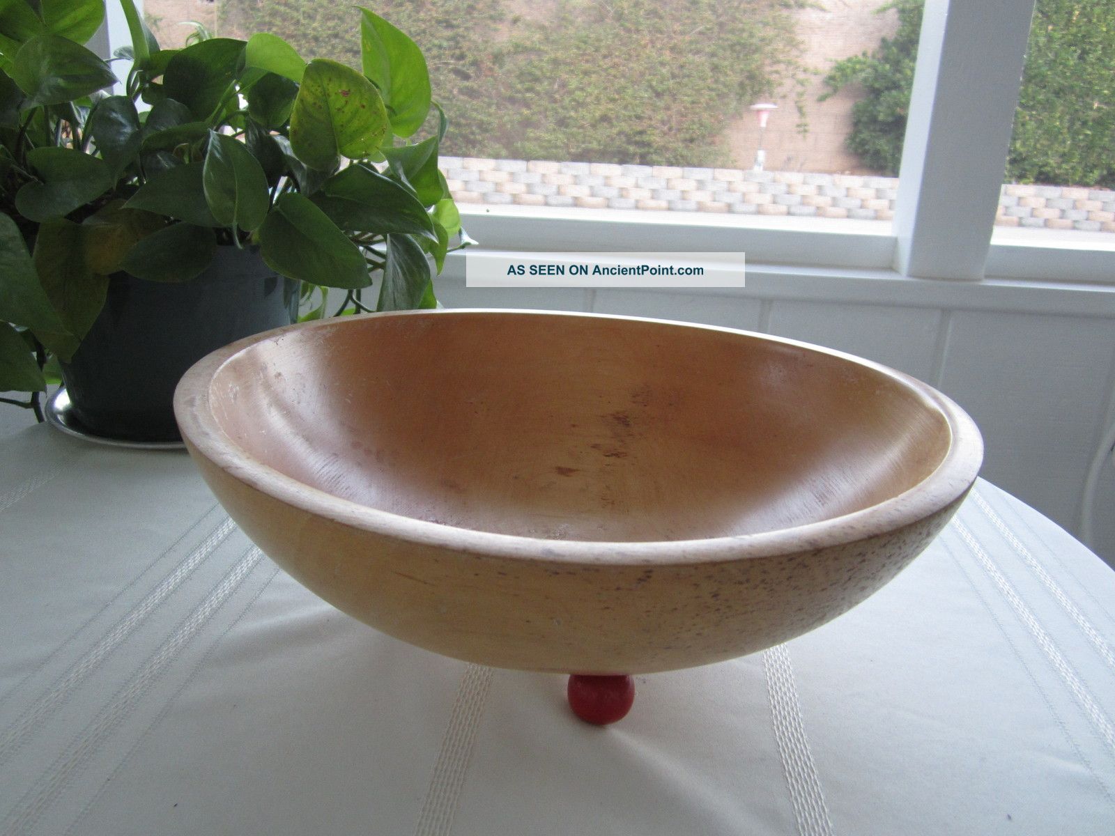 Vintage Munising Wooden Bowl – Oval – Footed -,  Patina Bowls photo