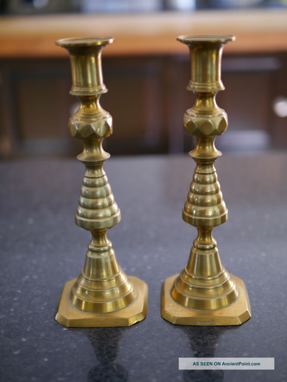 Brass Bee Hive Candlesticks - Antique Pair 19th Century - Push Up - Rd223580 Metalware photo