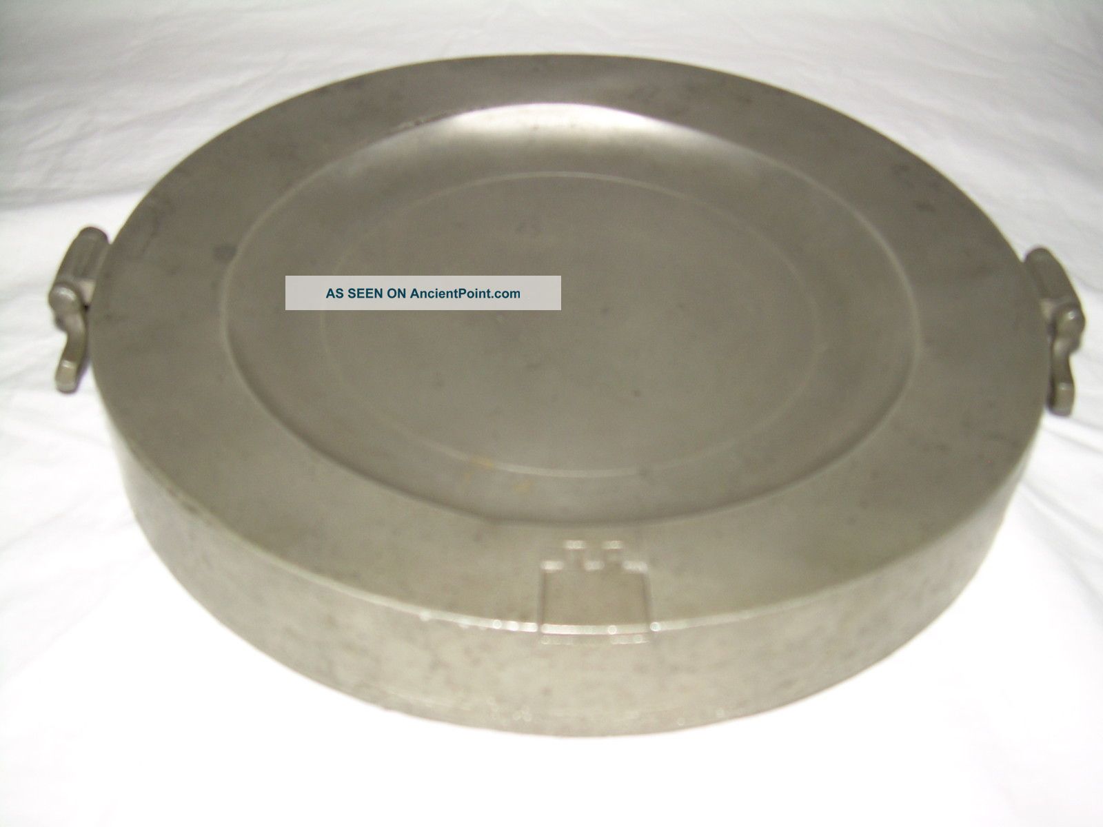 C.  Pewter Plate Warmer By William Will - Philadelphia,  Pennsylvania (1764 - 1789) Metalware photo