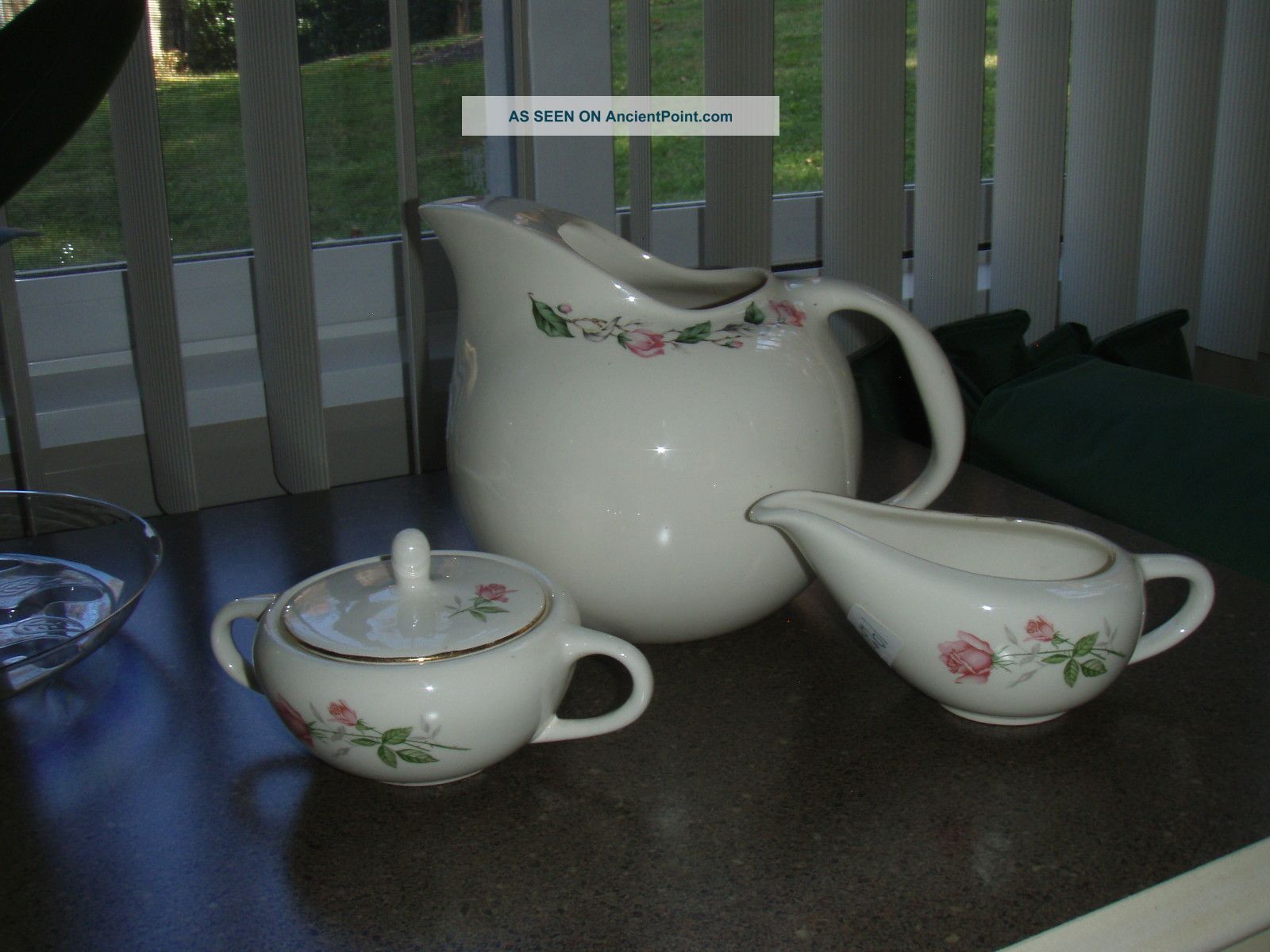 Antique Universal Cambridge Pitcher,  Creamer & Sugar 1940 ' S Pitchers photo