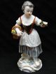 Meissen Figurine A Girl With Flowers Figurines photo 2