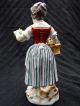 Meissen Figurine A Girl With Flowers Figurines photo 4