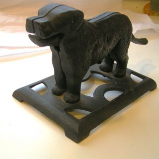 Awesome Doorstop/nut Cracker - Lrg Black Cast Iron Dog,  Decorative Stand - 10 