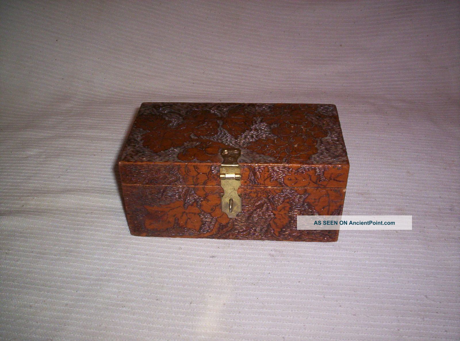 1908 Hand Carved Wood Box Jewelry Keepsake Wood Carving Grape Leaf Design Boxes photo