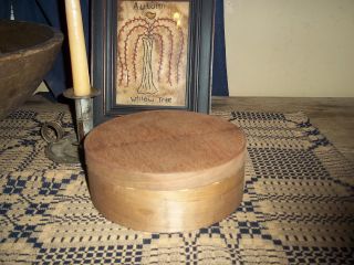 Antique Woodenware Round Wood Pantry Box Primitive Decor photo