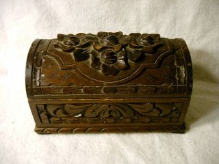 Vintage Hand Carved Walnut Wood Domed Table Box - 10inlongx5.  5intallx5indeep photo