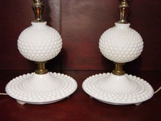 Matching Pair Vintage Milk Glass Ball Hobnail Boudoir Small Table Lamps Fenton photo