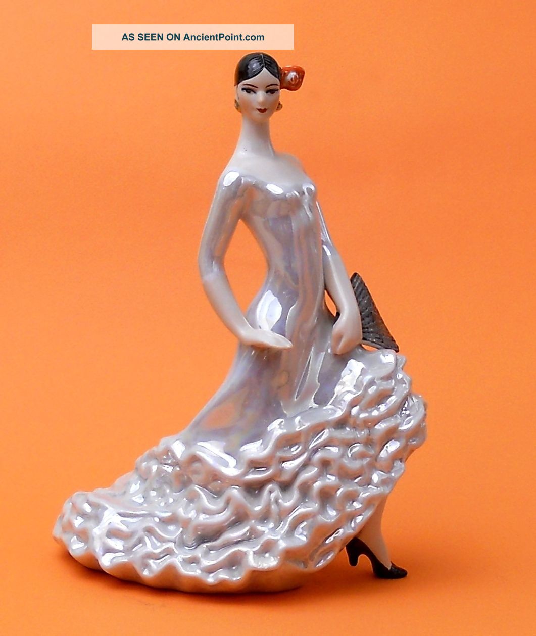 Soviet Russian Ukrainian Porcelain Figurine Girl 