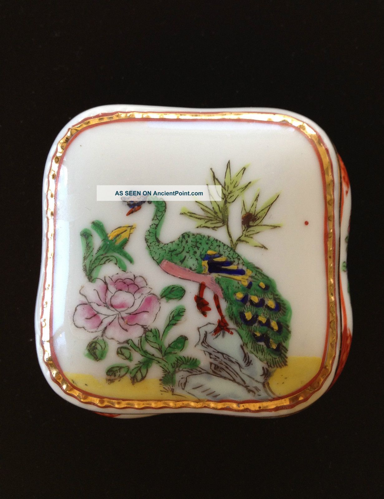 Porcelain Lidded Box With Bird Made For Bamburgers Boxes photo